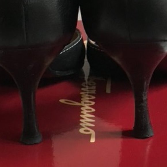 Salvatore Ferragamo Black Leather D'orsay Heels - Picture 7 of 7